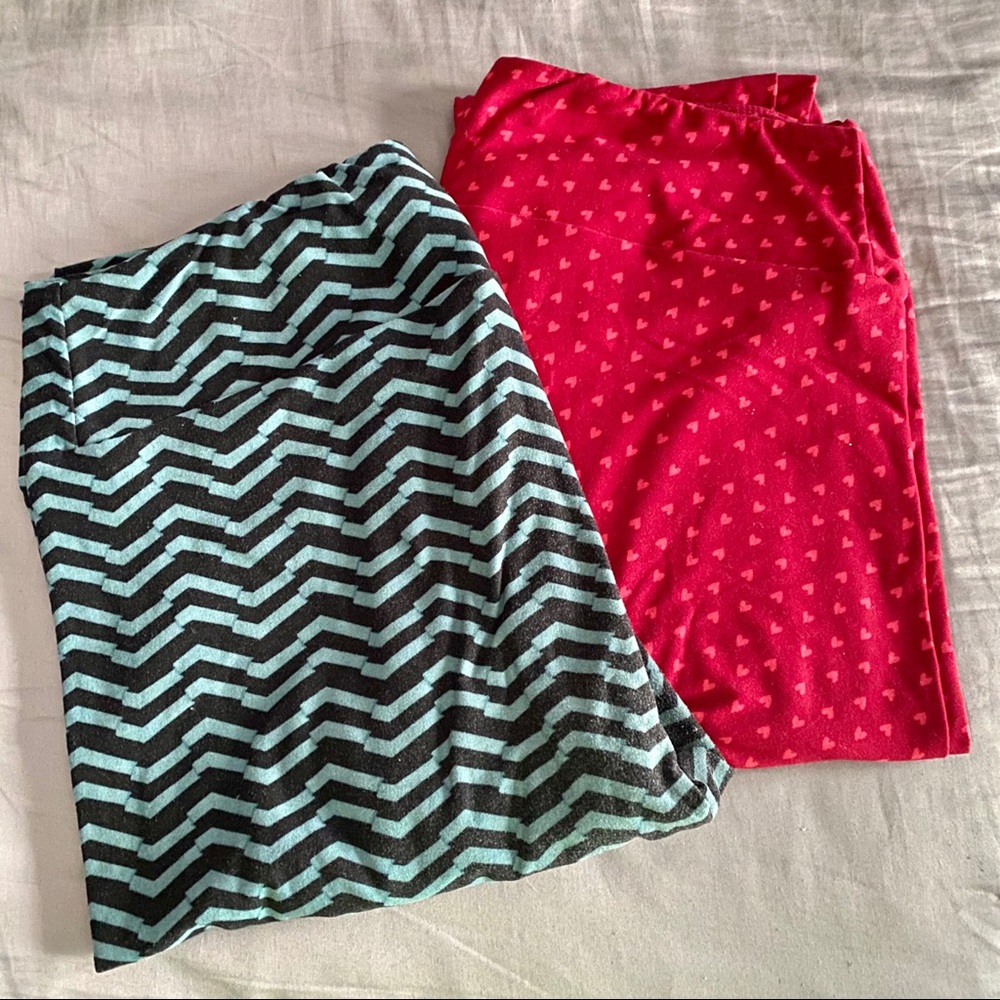 Bundle of 2 tall and curvy LuLaRoe soft leggings